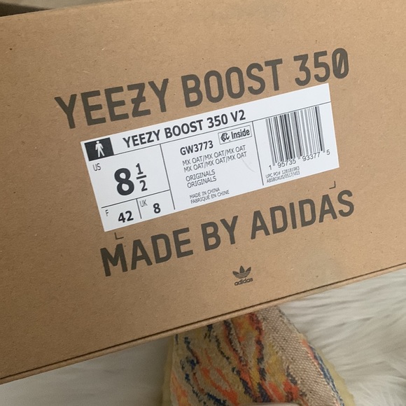 Yeezy Boost 350 V2 Mix Oat Size 8.5 - Picture 13 of 13